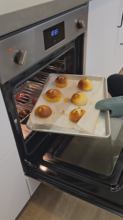 Pretzel Bun (Pack of 6)